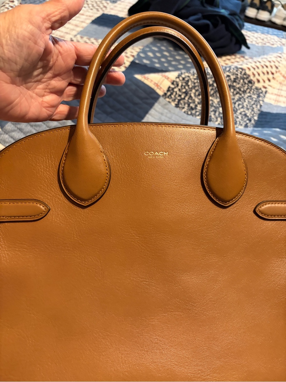Soft Empire Carryall Bag 40  HONEY TAN with burnished details - Picture 9 of 9